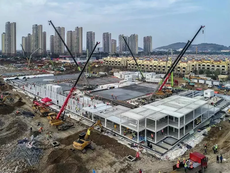 Modulinės plieninės konstrukcijos ligoninės pastatas